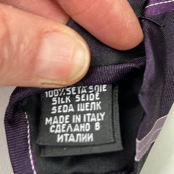 Hugo Boss Navy tie with Purple Stripe Men's Cravate Neck Tie - Picture 5 of 6